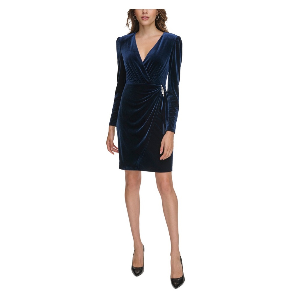 Women's V-Neck Long-Sleeve Velvet Dress - NWT